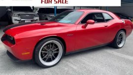 Selling Red Dodge Challenger 2012 in Parañaque