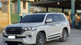 Pearl White Toyota Land Cruiser 2018 for sale in Cabanatuan