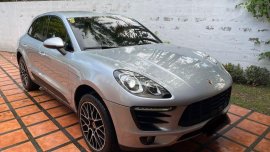 Sell Silver 2021 Porsche Macan in Quezon City