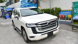 Selling Pearl White Toyota Land Cruiser 2022 in Quezon