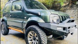 Selling Green Suzuki Jimny 2017 in Makati