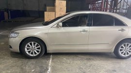 Selling Pearl White Toyota Camry 2011 in Manila