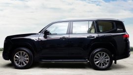 Selling Black Toyota Land Cruiser LC300 2022 in Quezon