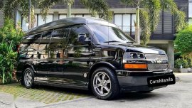 Selling Black GMC Savana 2010 in Parañaque