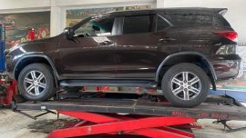 Brown Toyota Fortuner 2017 for sale in Quezon