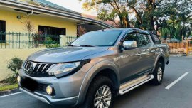 Selling Silver Mitsubishi Strada 2017 in Las Piñas