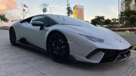 Selling Pearl White Lamborghini Huracan 2017 in Quezon 