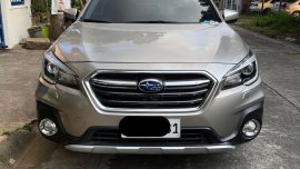 Selling Silver Subaru Outback 2019 in Marikina