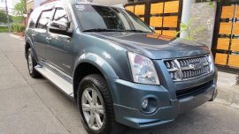 Selling Silver Isuzu Alterra 2012 in Rizal