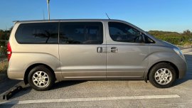 Selling Silver Hyundai Starex 2012 in Mabalacat