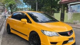 Sell Yellow 2006 Honda Civic in Marikina