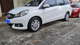 Selling White Honda Mobilio 2015 in Parañaque