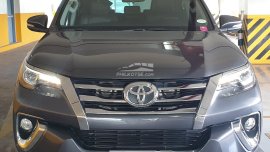 2017 Toyota Fortuner  2.4 V Diesel 4x2 AT for sale in good condition. 1st owner.