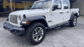 Selling White Jeep Wrangler 2021 in Pasig
