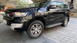 Black Ford Everest 2018 for sale in Automatic