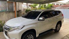 Pearl White Mitsubishi Montero sport 2017 for sale in Automatic