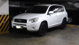 Sell White 2007 Toyota Rav4 in Quezon City
