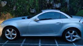 Selling Silver Mercedes-Benz SLK350 2004 in Taguig