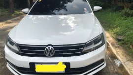 Selling White Volkswagen Jetta 2016 in Marikina