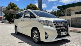 Selling Pearl White Toyota Alphard 2016 in Quezon City