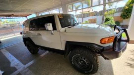 Pearl White Toyota FJ Cruiser 2017 for sale in Manila