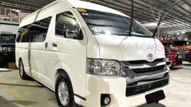 Pearl White Toyota Super Grandia 2017 for sale in Pasig 