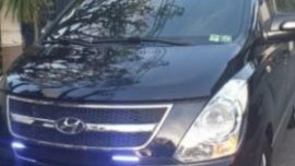 Selling Black Hyundai Starex 2012 in Cainta