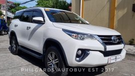 Selling White Toyota Fortuner 2019 in Las Piñas