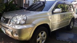 Selling Silver Nissan X-Trail 2010 in Marikina
