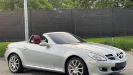 Selling Silver Mercedes-Benz SLK350 2006 in Las Piñas