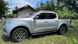 Selling Silver Nissan Navara 2020 in Nabua