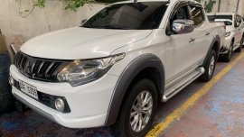 White Mitsubishi Strada 2017 for sale in San Juan