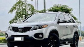 Selling Pearl White Kia Sorento 2010 in Makati