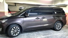 Silver Kia Carnival 2018 for sale in Manila