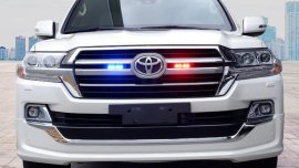 Pearl White Toyota Land Cruiser 200 2022 for sale in Quezon 