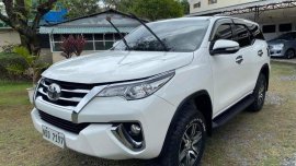 White Toyota Fortuner 2017 for sale in Manila