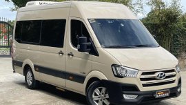 White Hyundai H350 2018 for sale in Manual