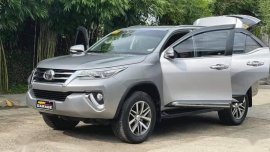 Selling Silver Toyota Fortuner 2016 in Manila