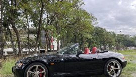 Selling Black BMW Z3 1997 in Pasig