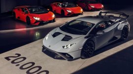 Lamborghini Huracan marks 20,000th production milestone