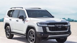 Brand new 2022 Toyota Land Cruiser 300 GR Sport Diesel