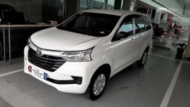Selling White Toyota Avanza 2020 in Imus