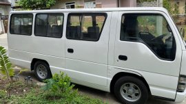 White Isuzu I-van 2015 for sale in Muntinlupa