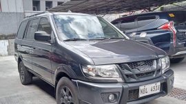 Selling Silver Isuzu Crosswind 2017 in Quezon 
