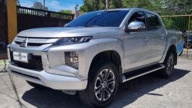 Selling Silver Mitsubishi Strada 2019 in Manila