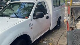 Selling White Isuzu D-Max 2012 in Dasmariñas