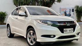 Pearl White Honda HR-V 2016 for sale in Pasig 