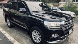 Sell Black 2017 Toyota Land Cruiser in Manila