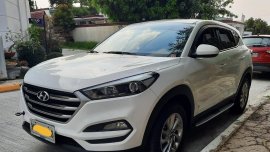 White Hyundai Tucson 2017 for sale in Automatic