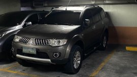Selling Grey Mitsubishi Montero 2012 in Manila